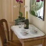 필리포 호텔 2*